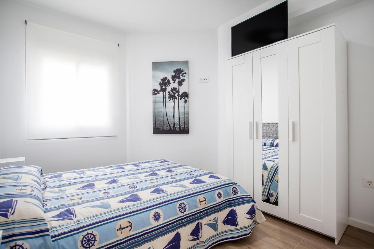 Atico Con Espectacular Terraza Y Vistas Al Mar Appartement Perelló Buitenkant foto